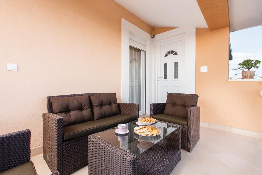 Apartment Nika Split Exterior foto